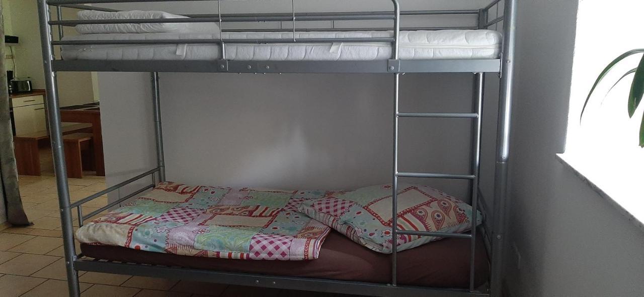 Feriendomizil-Roger-Wohnung-1 Leipzig Exteriör bild