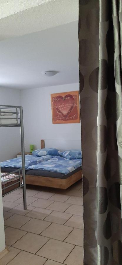 Feriendomizil-Roger-Wohnung-1 Leipzig Exteriör bild